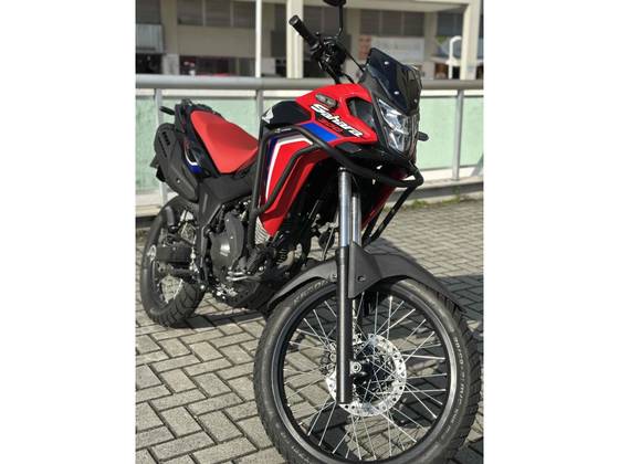 HONDA XRE 300 SAHARA RALLY 